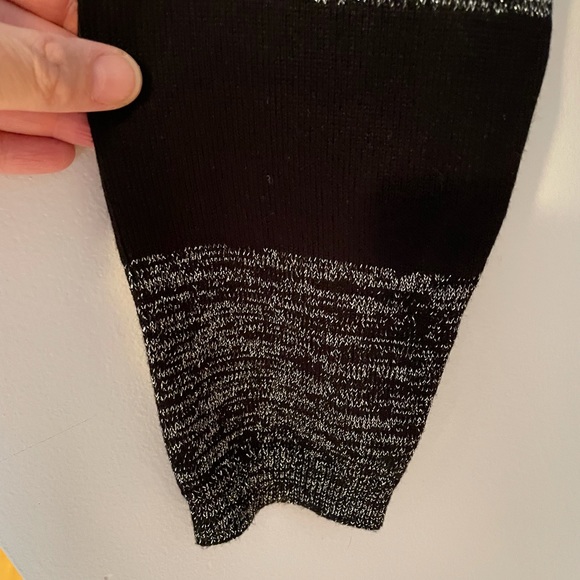 Black and silver striped sweater dress - Picture 3 of 4